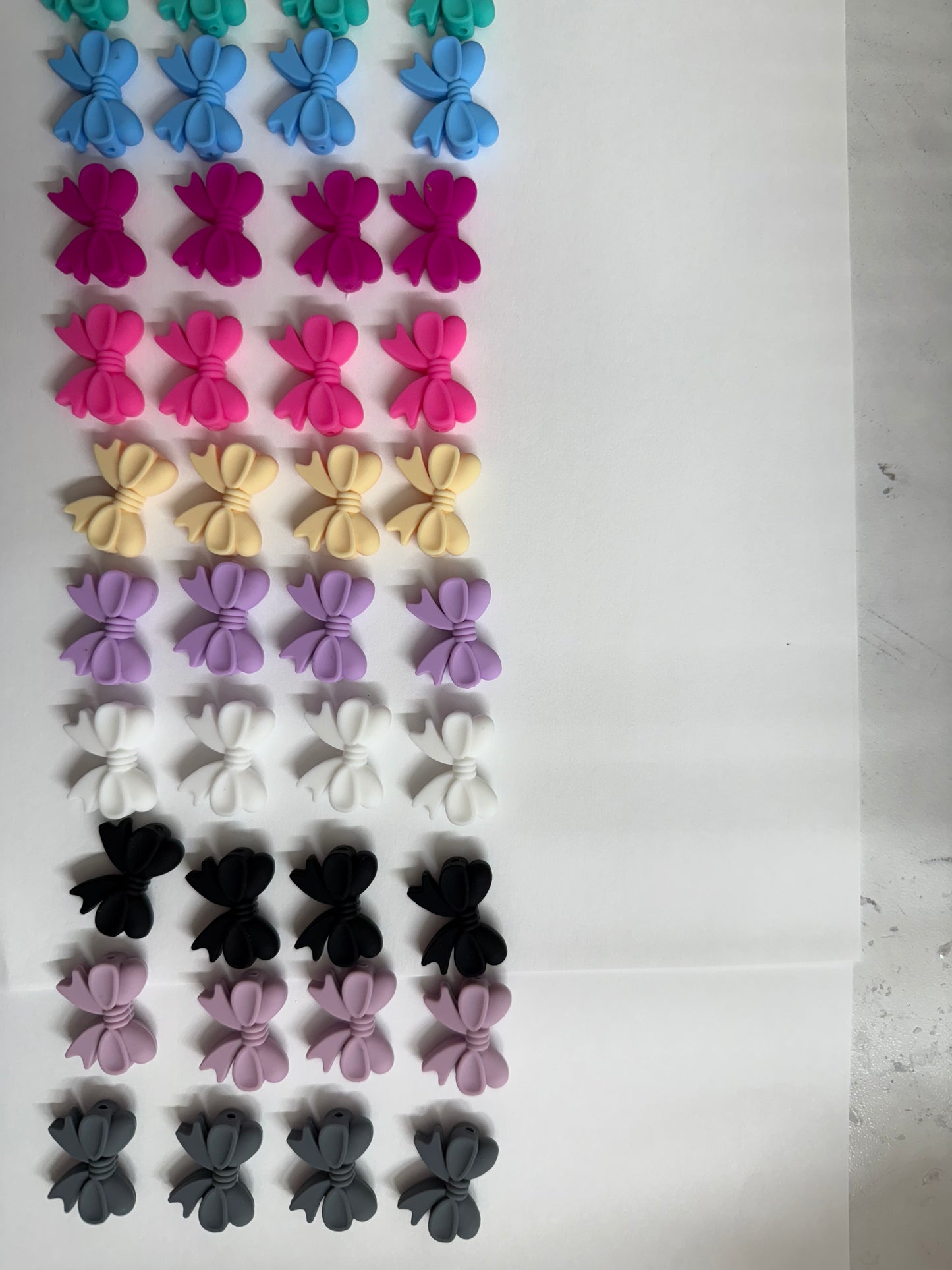 Bows (horizontal)
