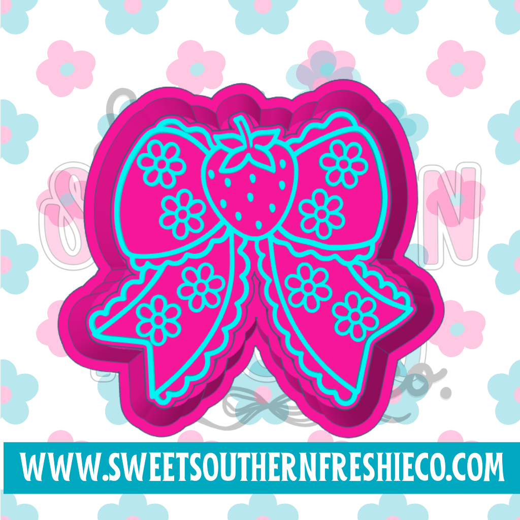 Strawberry bow