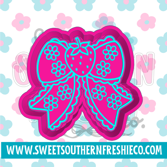 Strawberry bow