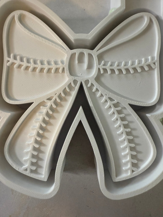 Baseball bow