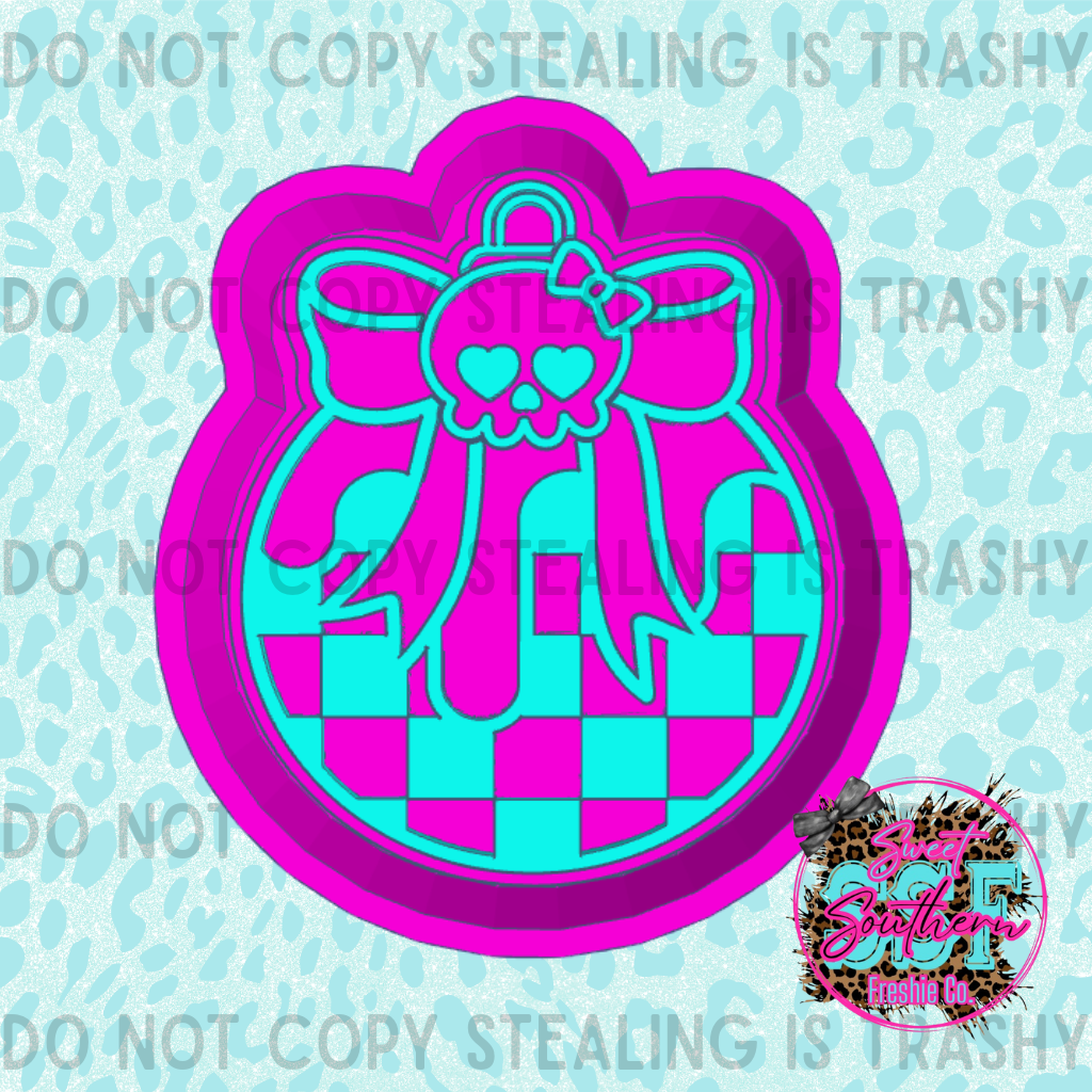 Skull ornament