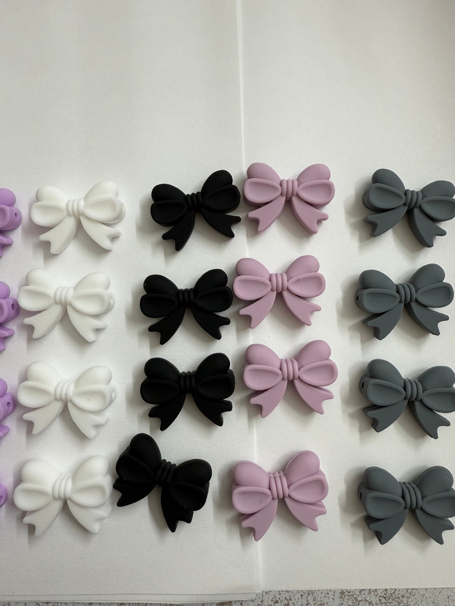 Bows (horizontal)