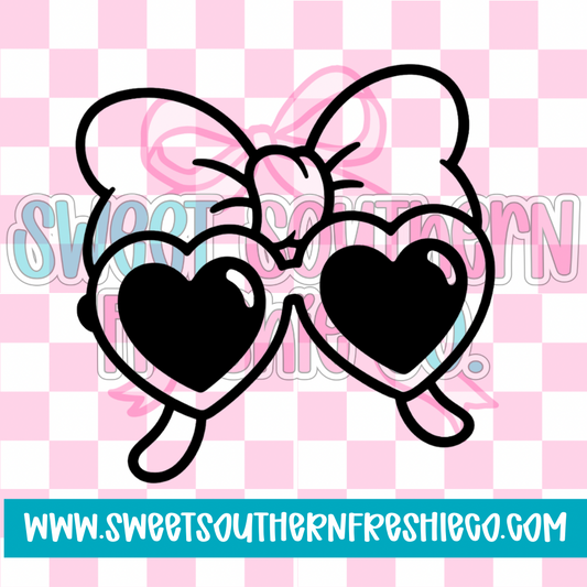 Bow with heart glasses